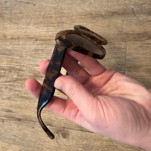 Target Tortoise Shell Sunglasses - Picture 3 of 5